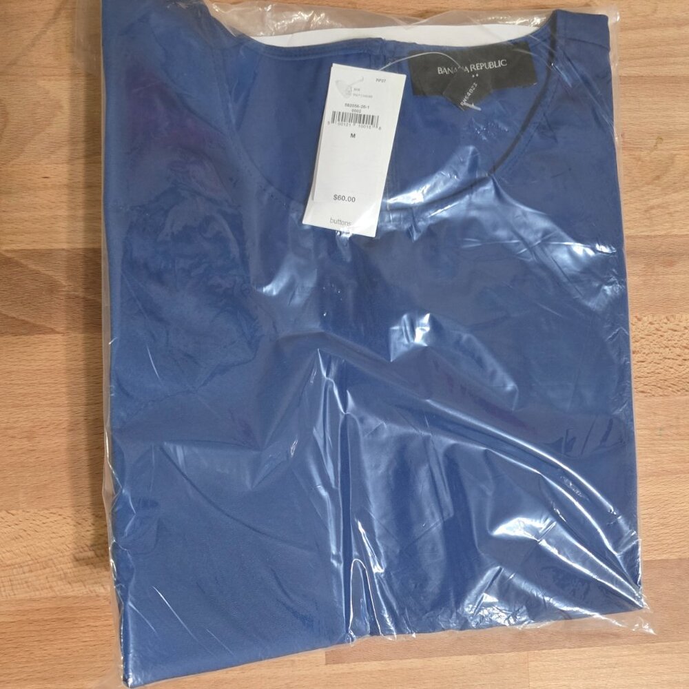 NWT Banana Republic Shell Tank - Womens Size Medium Color Lazuli Blue - Picture 4 of 4